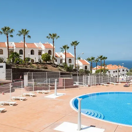 Royal Sea View Canarias Апартаменты *