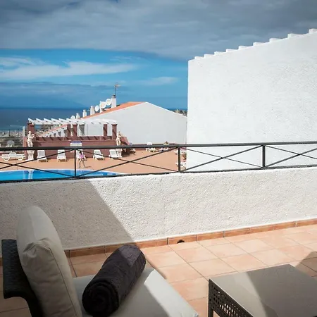 Royal Sea View Canarias * 아데제