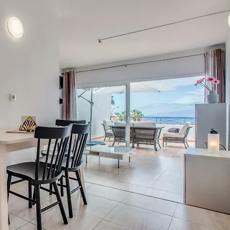 Royal Sea View Canarias 아데제